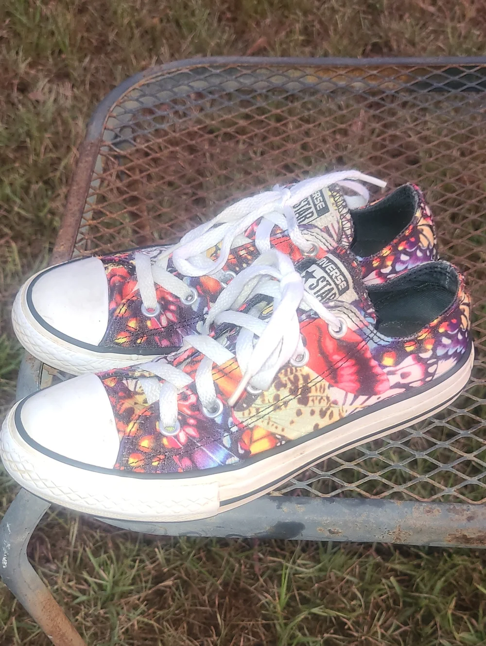 Converse Kids Low Top Sneakers - Multicolor Butterfly & Floral Print Size 2
